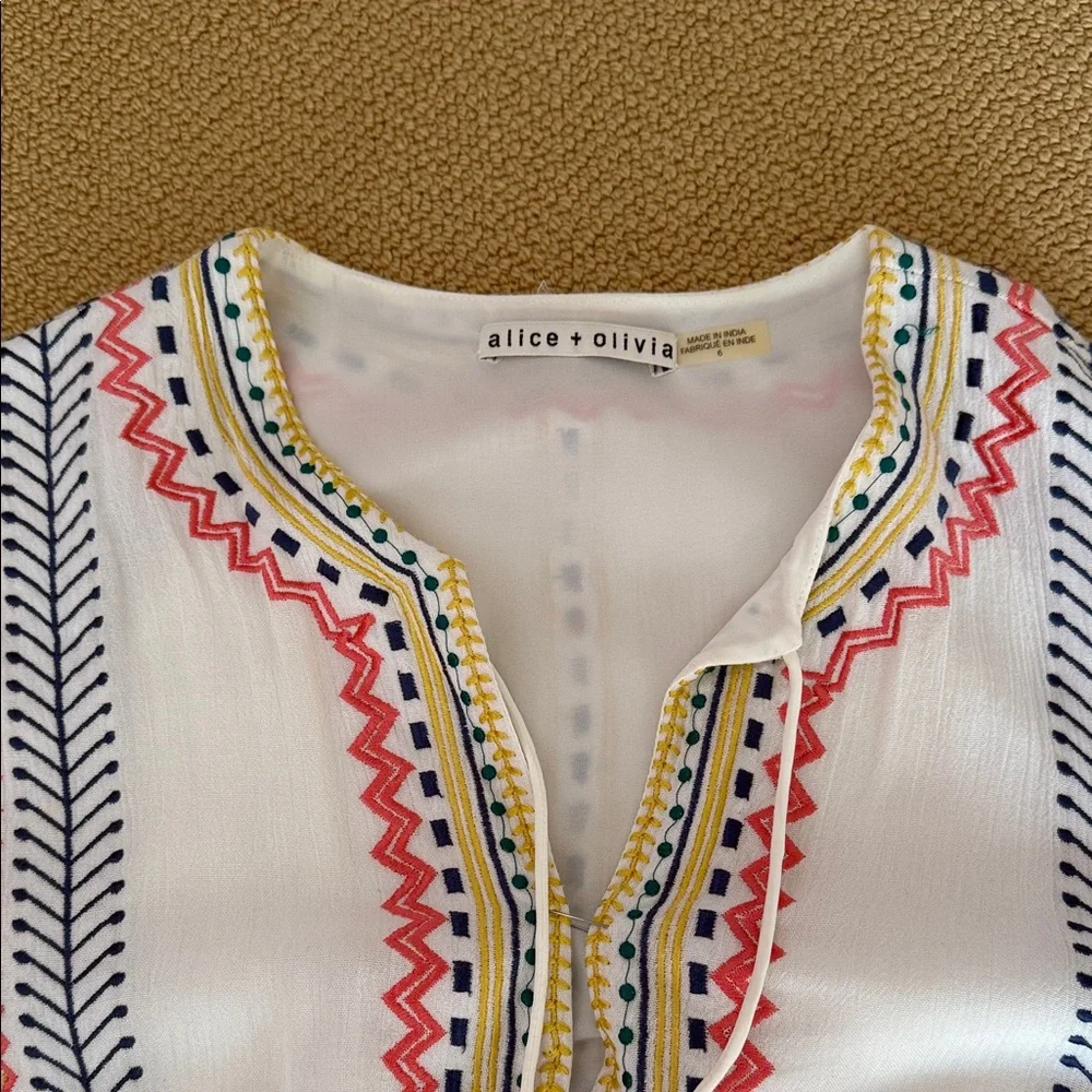 Alice + Olivia Colorful Embroidered Dress, size 6 Women’s - Picture 2 of 9